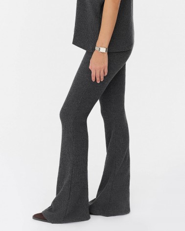 Темно-сірі трикотажні штани-кльош текстуровані FASHIONISTA