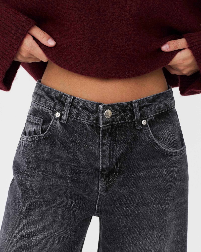 Темно-сірі широкі жинси з потертостями FASHIONISTA Темно-сірі широкі жинси з потертостями FASHIONISTA