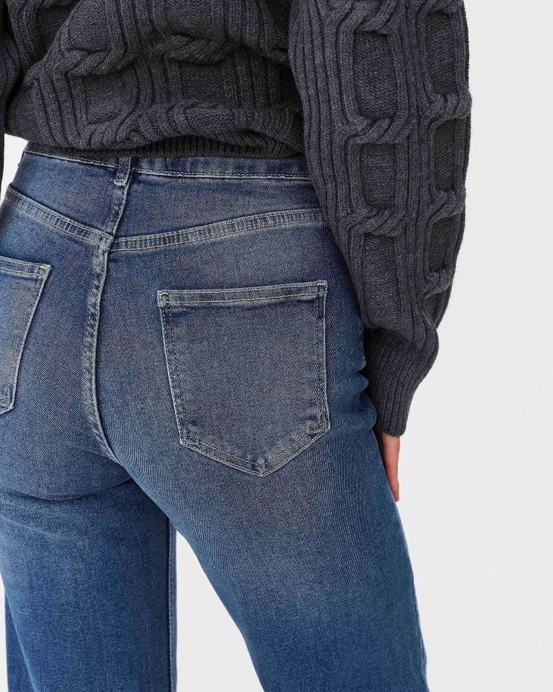 Сині джинси прямого крою з потертостями FASHIONISTA