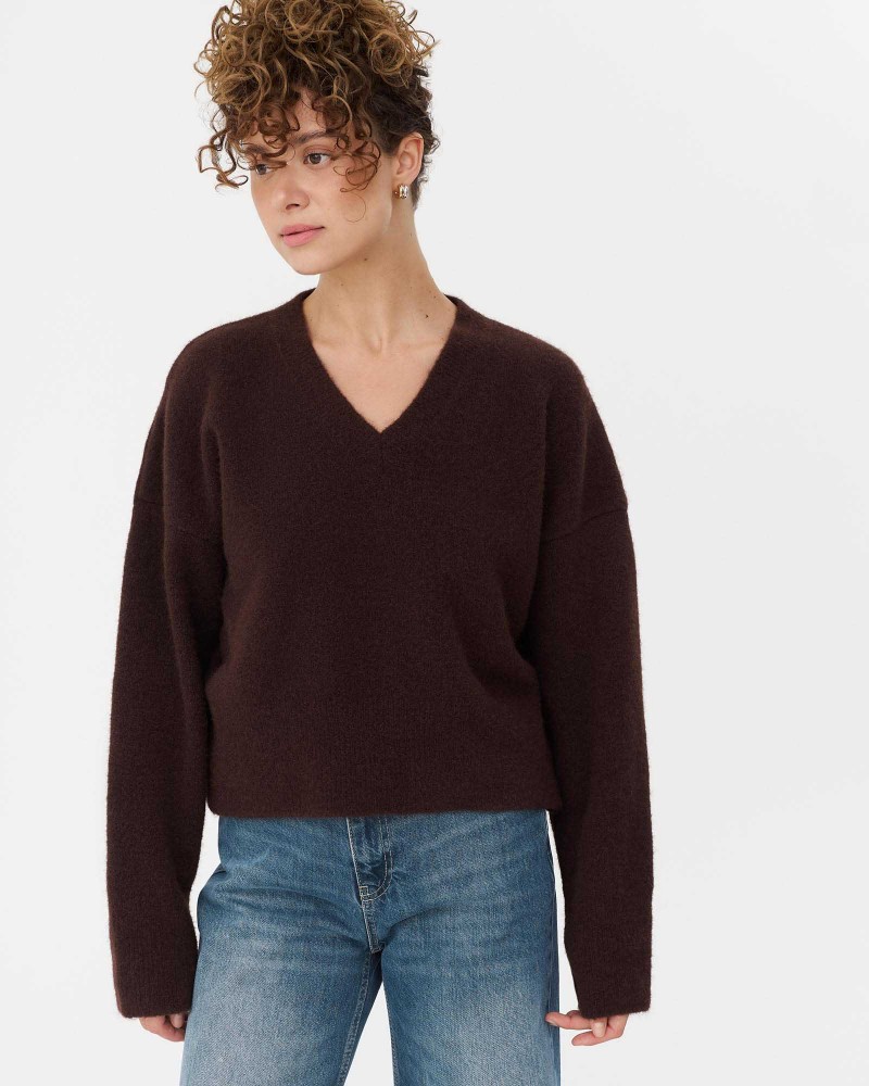 Коричневий пуловер з манжетами FASHIONISTA