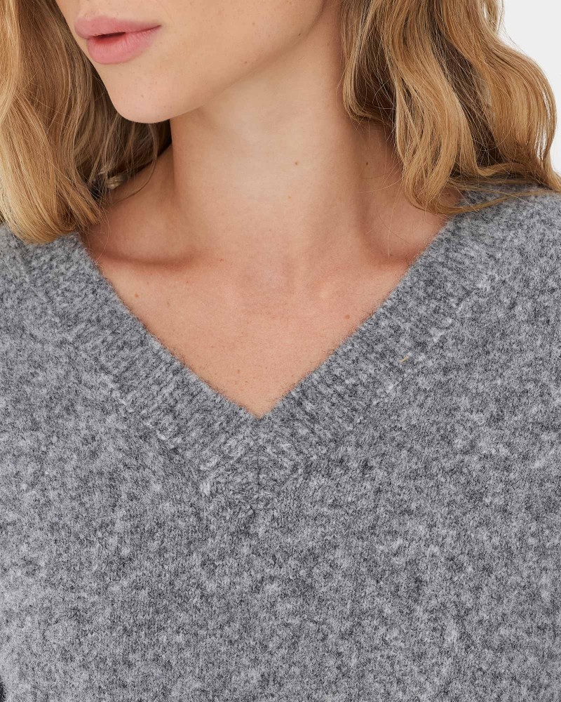 Сірий пуловер з манжетами FASHIONISTA