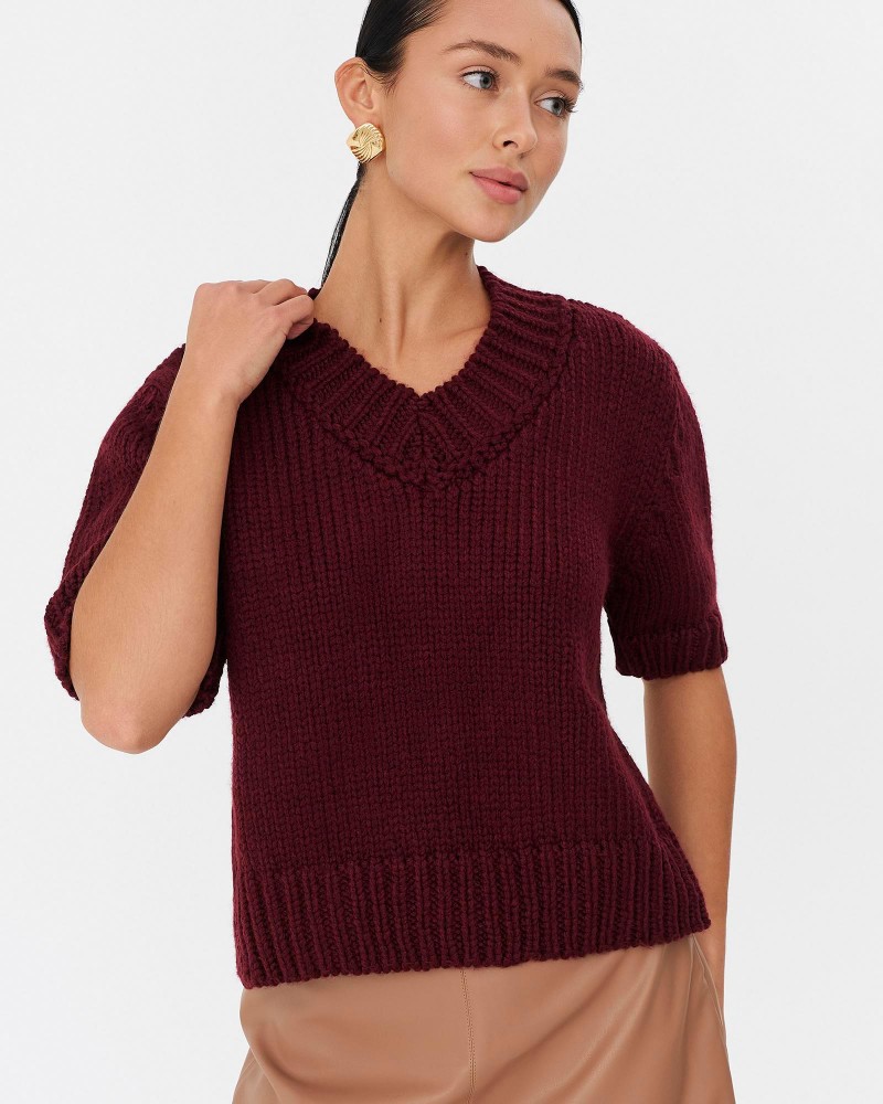 Бордовий пуловер з манжетами та короткими рукавами FASHIONISTA