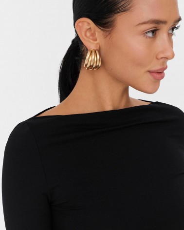 Чорний базовий лонгслів FASHIONISTA