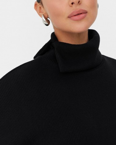 Чорний гольф з короткими рукавами FASHIONISTA