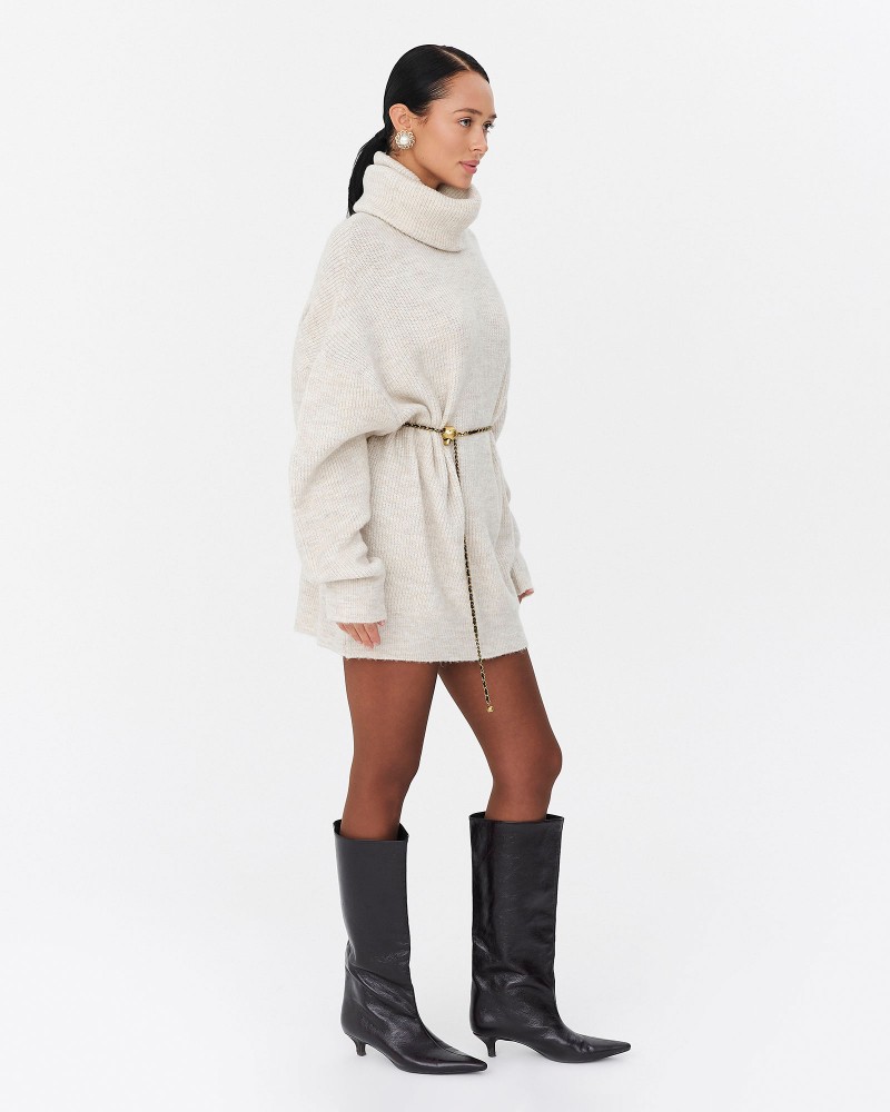 Світло-бежевий подовжений светр крою оверсайз FASHIONISTA Світло-бежевий подовжений светр крою оверсайз FASHIONISTA