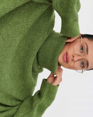 Зелений подовжений светр крою оверсайз FASHIONISTA