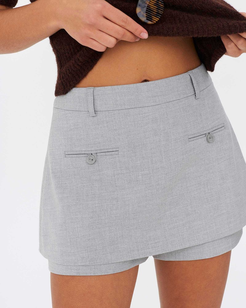 Сіра спідниця-шорти з імітацією кишень FASHIONISTA