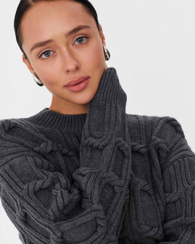 Сірий джемпер з плетенням та манжетами FASHIONISTA