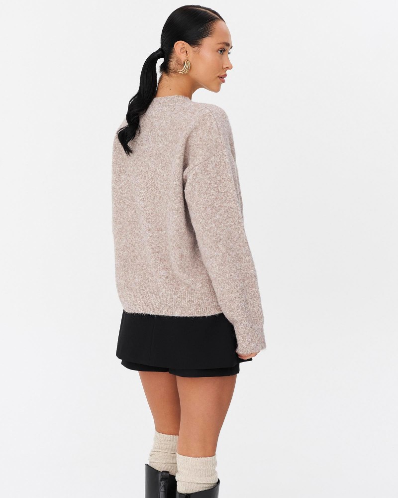 Бежевий джемпер з манжетами FASHIONISTA