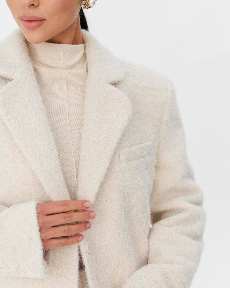 Молочний жакет текстурований FASHIONISTA