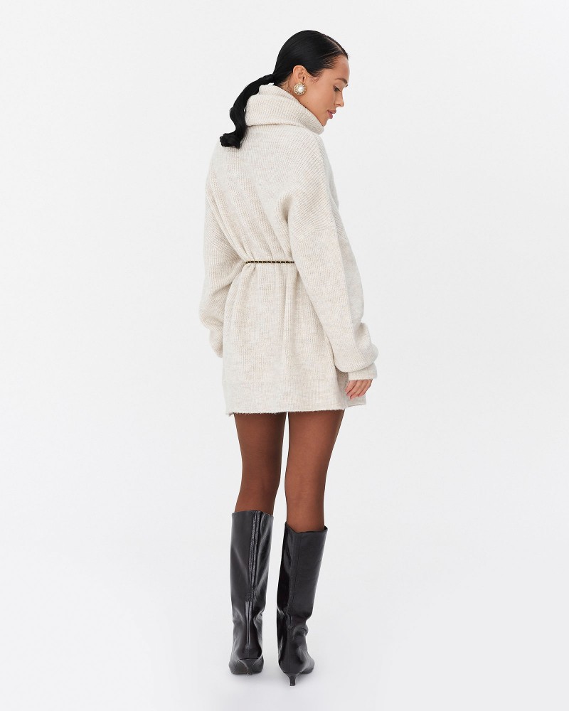 Світло-бежевий подовжений светр крою оверсайз FASHIONISTA