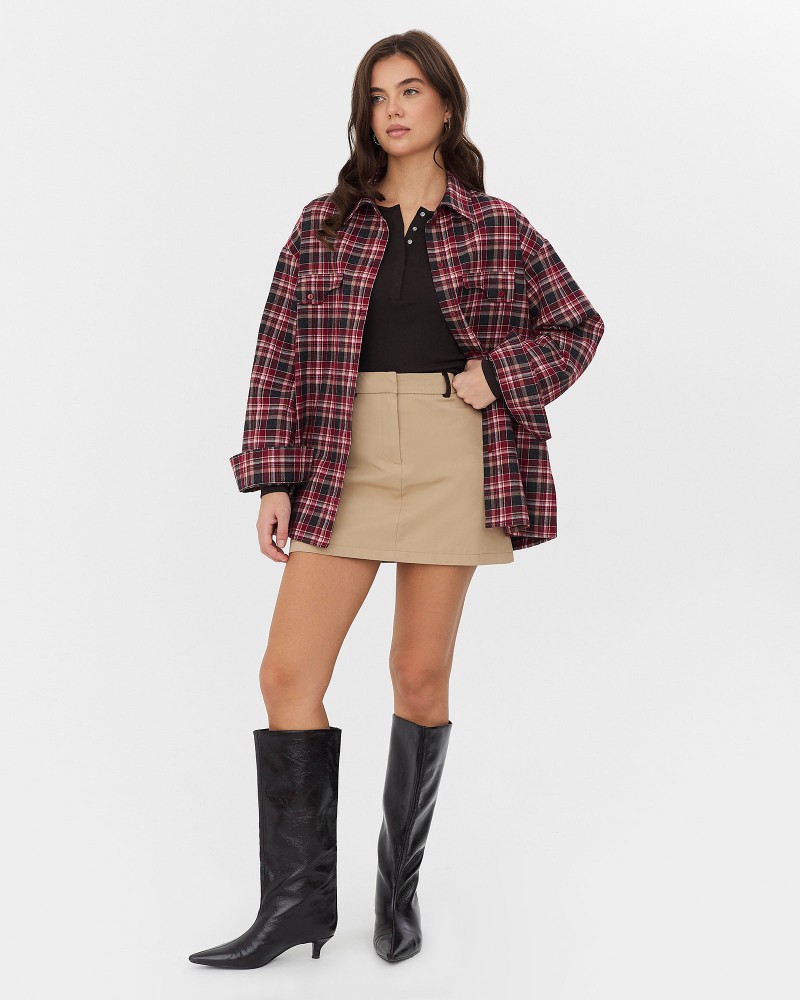 Бордова картата сорочка з імітацією нагрудних кишень FASHIONISTA Бордова картата сорочка з імітацією нагрудних кишень FASHIONISTA