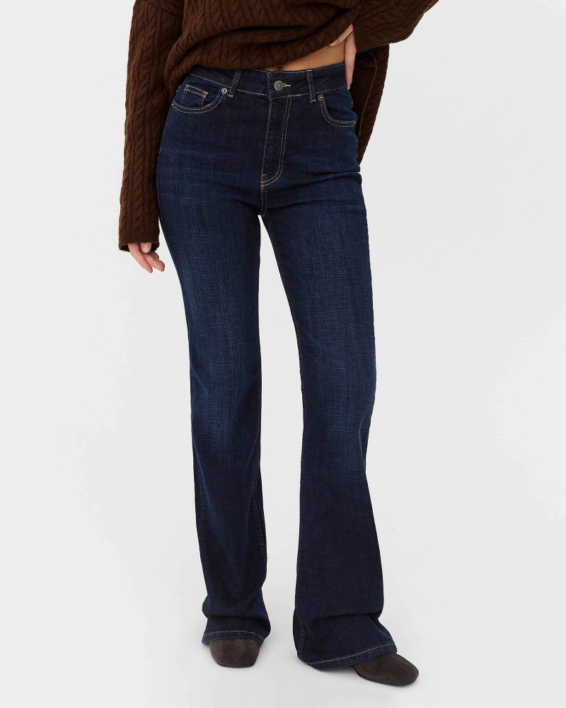 Темно-сині розкльошені джинси з потертостями FASHIONISTA