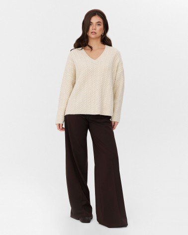 Молочний пуловер з комбінованою в'язкою FASHIONISTA