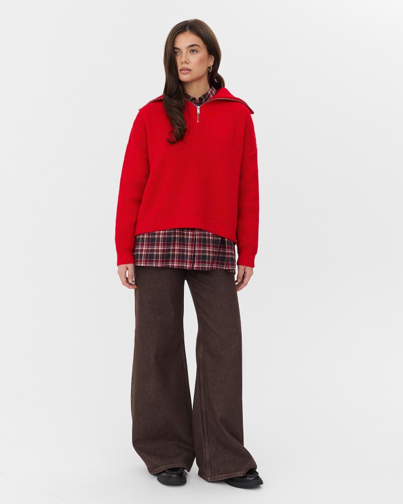 Червоний светр з горловиною на блискавці FASHIONISTA