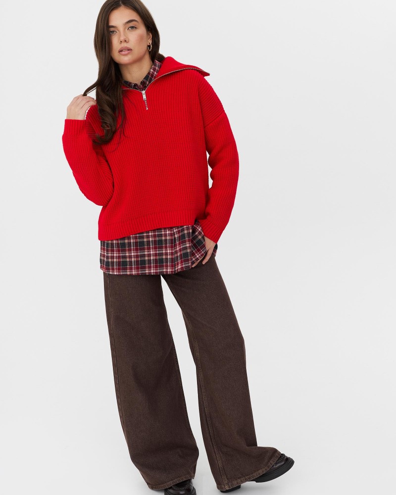 Червоний светр з горловиною на блискавці FASHIONISTA