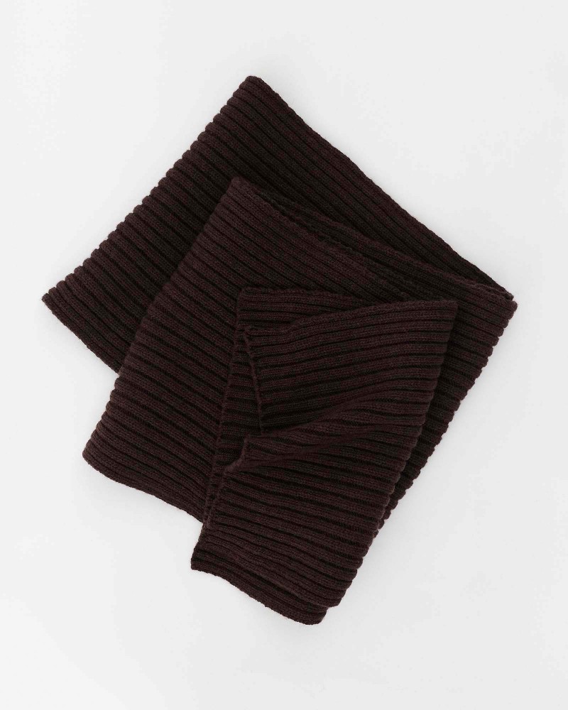 Коричневий в'язаний шарф FASHIONISTA