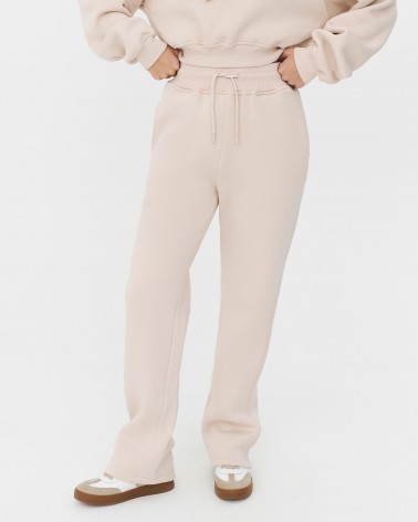 Бежеві трикотажні штани прямого крою з флісом FASHIONISTA