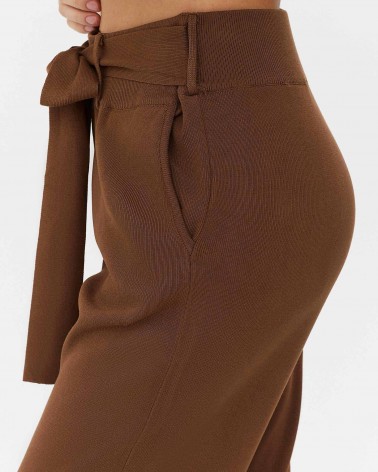 Штани однотонні з поясом-зав'язкою від FASHIONISTA коричневий