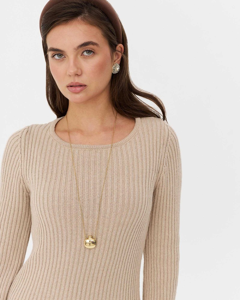 Сукня трикотажна з вирізом на спині від FASHIONISTA бежевий