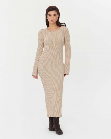 Сукня трикотажна з вирізом на спині від FASHIONISTA бежевий