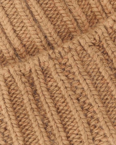 Пісочна в'язана шапка із закотом FASHIONISTA