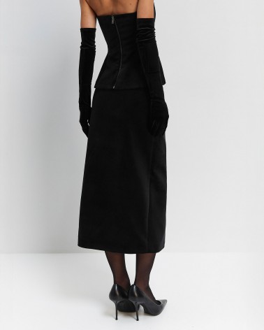 Чорна спідниця довжини міді з розрізом FASHIONISTA