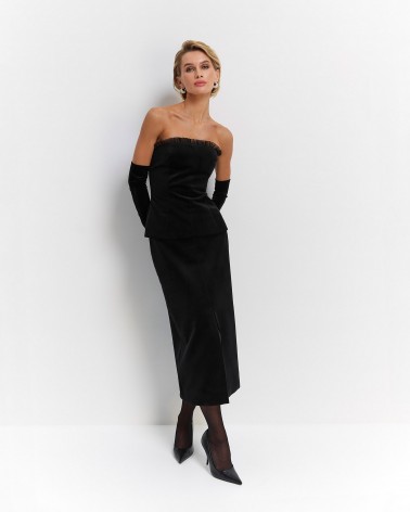 Чорна спідниця довжини міді з розрізом FASHIONISTA