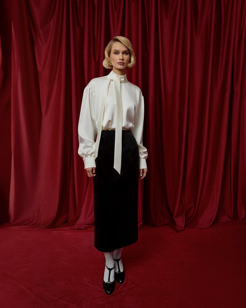 Молочна блуза Linora із зав'язкою FASHIIONISTA