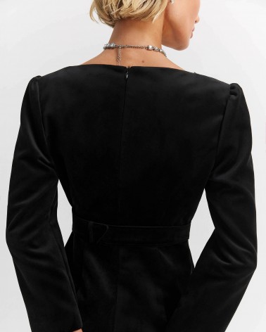 Чорна мінісукня з прямокутним вирізом та поясом FASHIONISTA