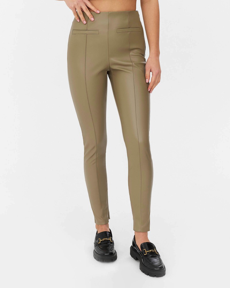 Легінси зі штучної шкіри з декоративними швами від FASHIONISTA хакі