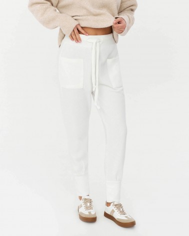 Штани трикотажні з манжетами від FASHIONISTA білий