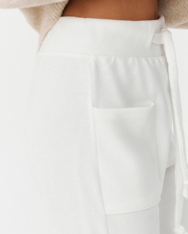Штани трикотажні з манжетами від FASHIONISTA білий