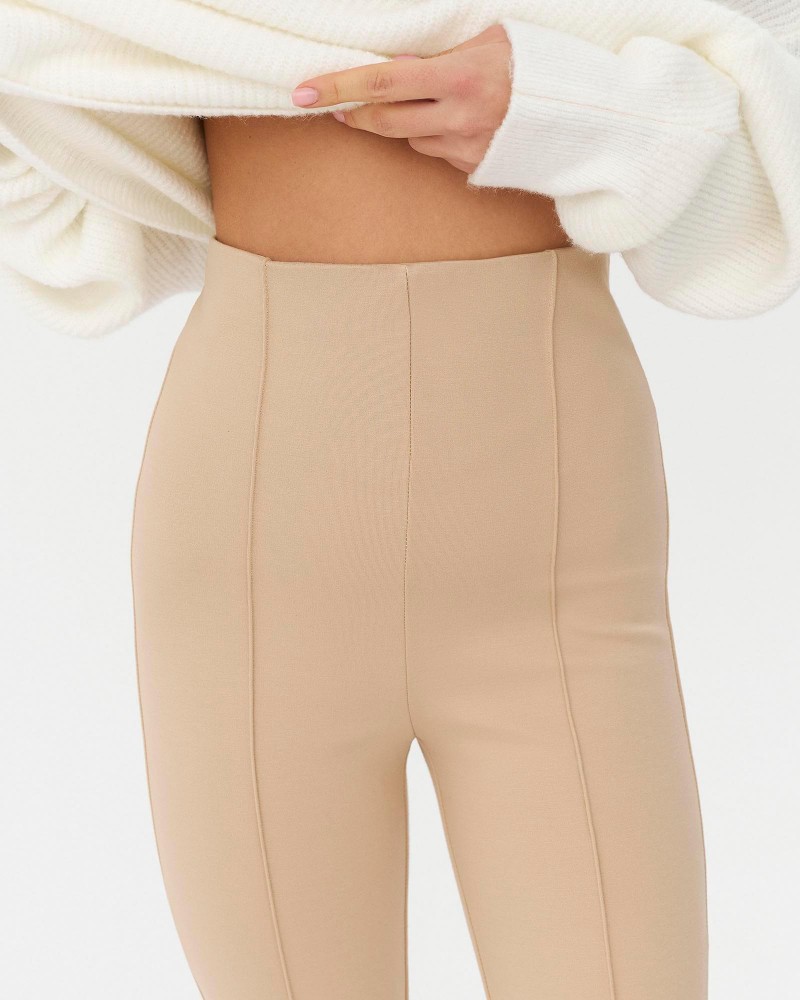 Легінси з декоративними швами та штрипками від FASHIONISTA бежевий