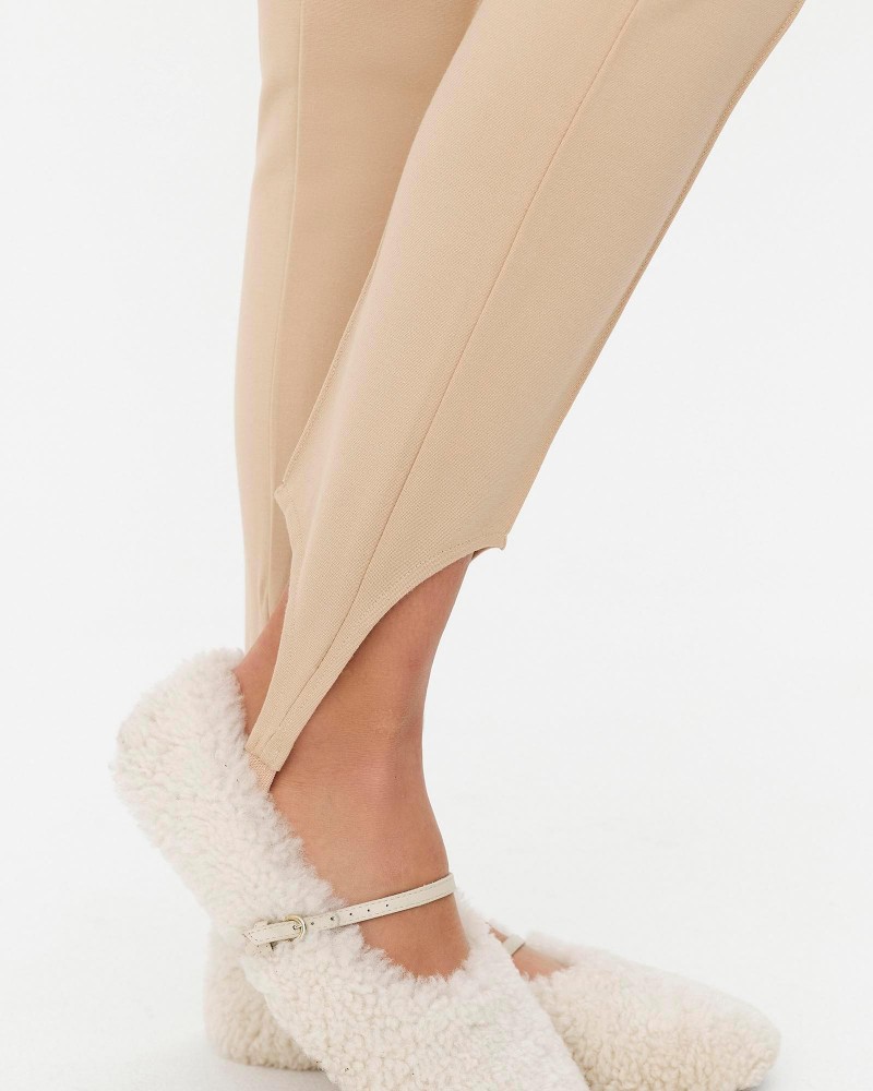 Легінси з декоративними швами та штрипками від FASHIONISTA бежевий
