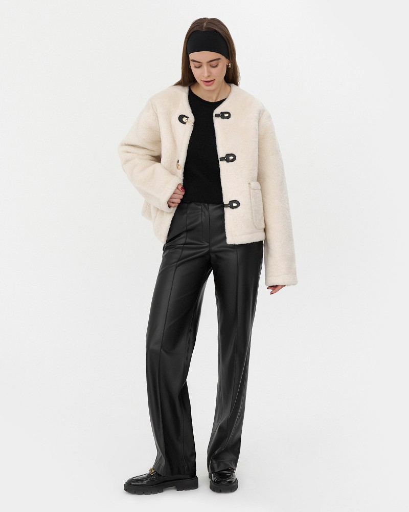 Молочна дублянка з металевими застібками FASHIONISTA