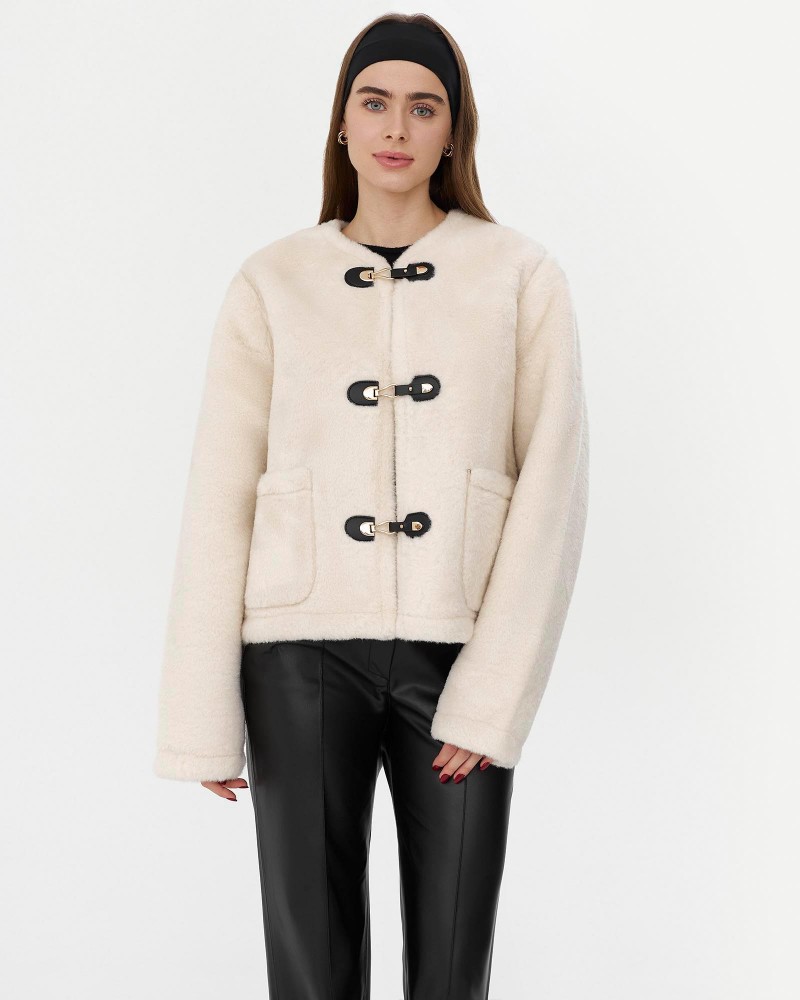 Молочна дублянка з металевими застібками FASHIONISTA
