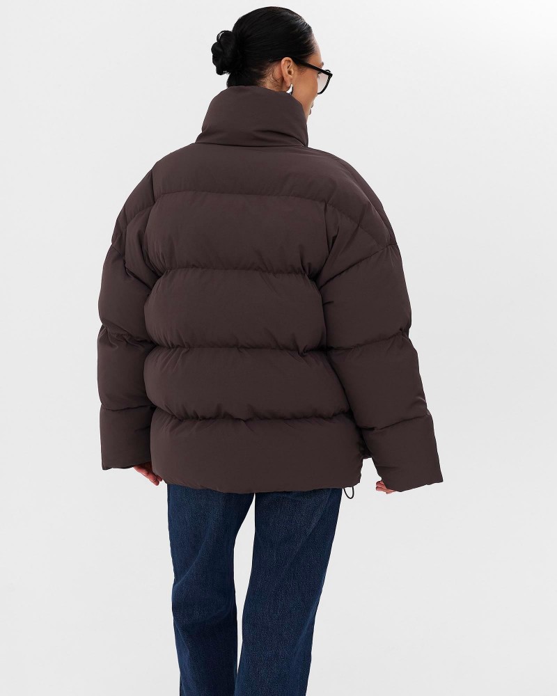 Коричнева стьобана куртка з накладними кишенями
FASHIONISTA Коричнева стьобана куртка з накладними кишенями
FASHIONISTA