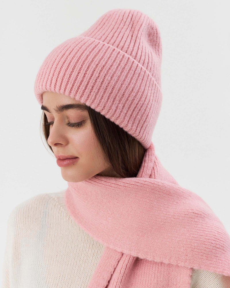Рожева в'язана шапка із закотом FASHIONISTA