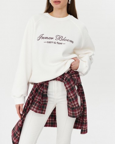 Білий світшот з вишитим написом на флісі FASHIONISTA