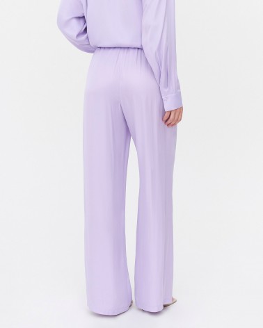 Штани сатинові з еластичним поясом від FASHIONISTA ліловий