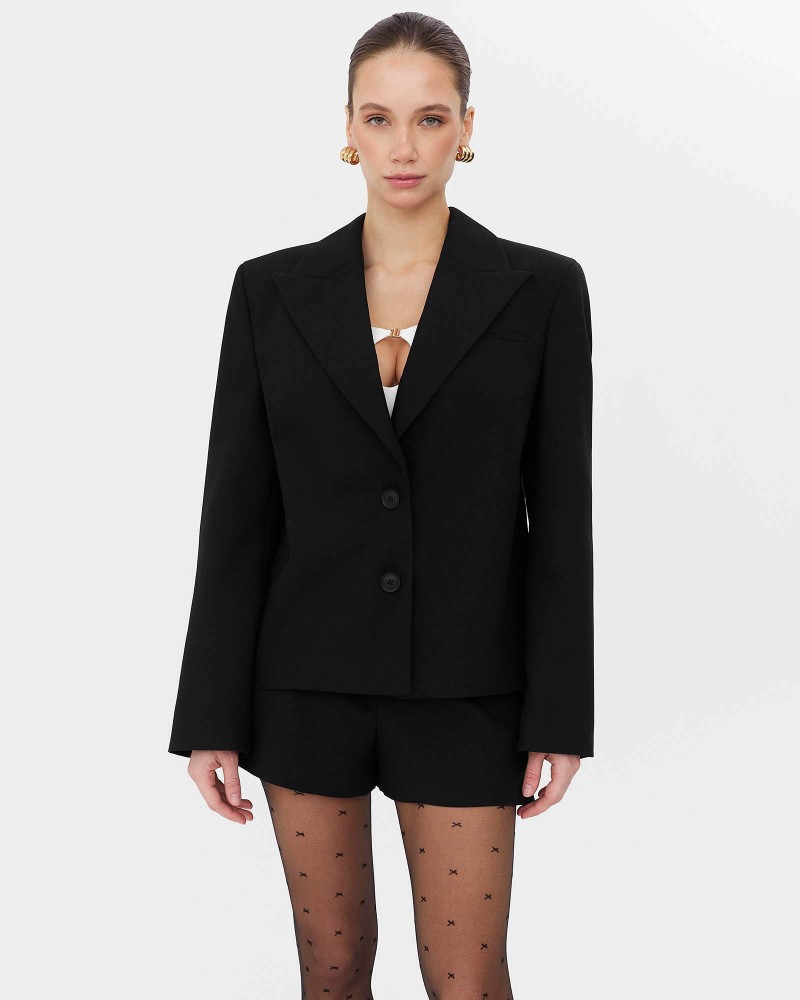 Чорний базовий піджак з поясом FASHIONISTA