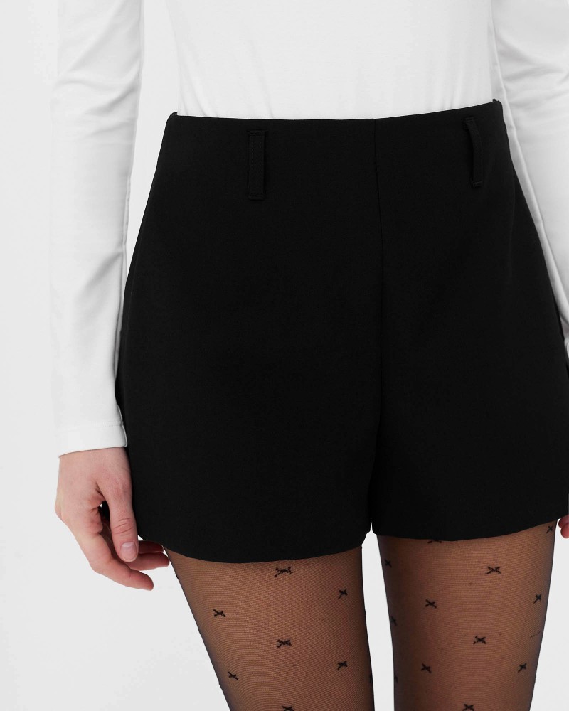 Чорні шорти з високою посадкою FASHIONISTA