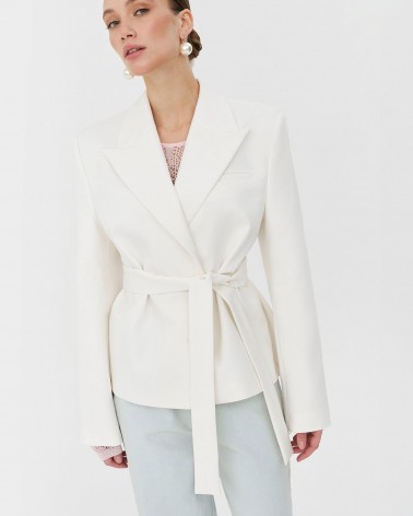Молочний базовий піджак з поясом FASHIONISTA