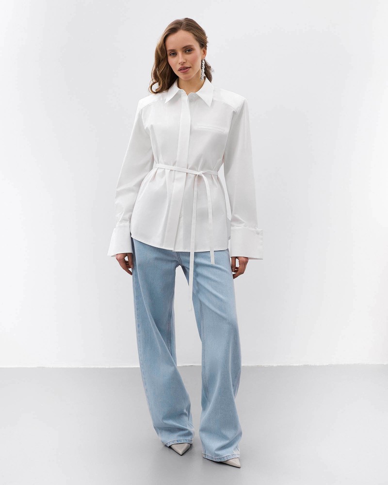 Біла сорочка з широкими манжетами та поясом FASHIONISTA