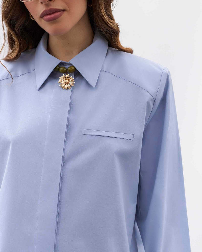 Блакитна сорочка з широкими манжетами та поясом FASHIONISTA