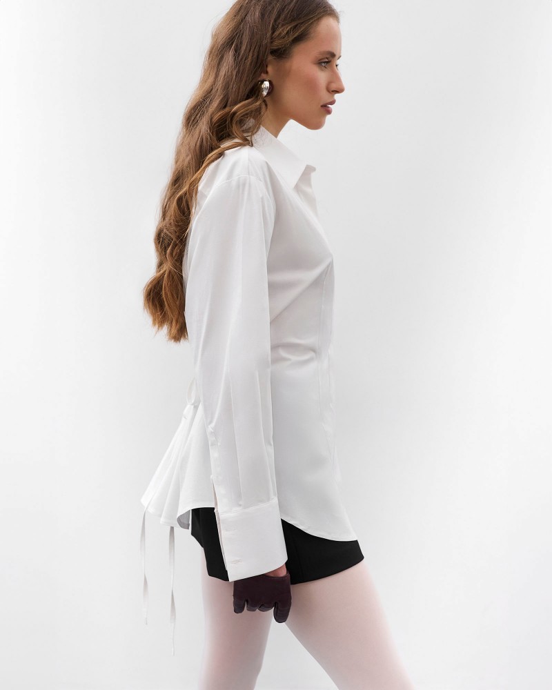 Біла сорочка приталена з зав'язкою FASHIONISTA