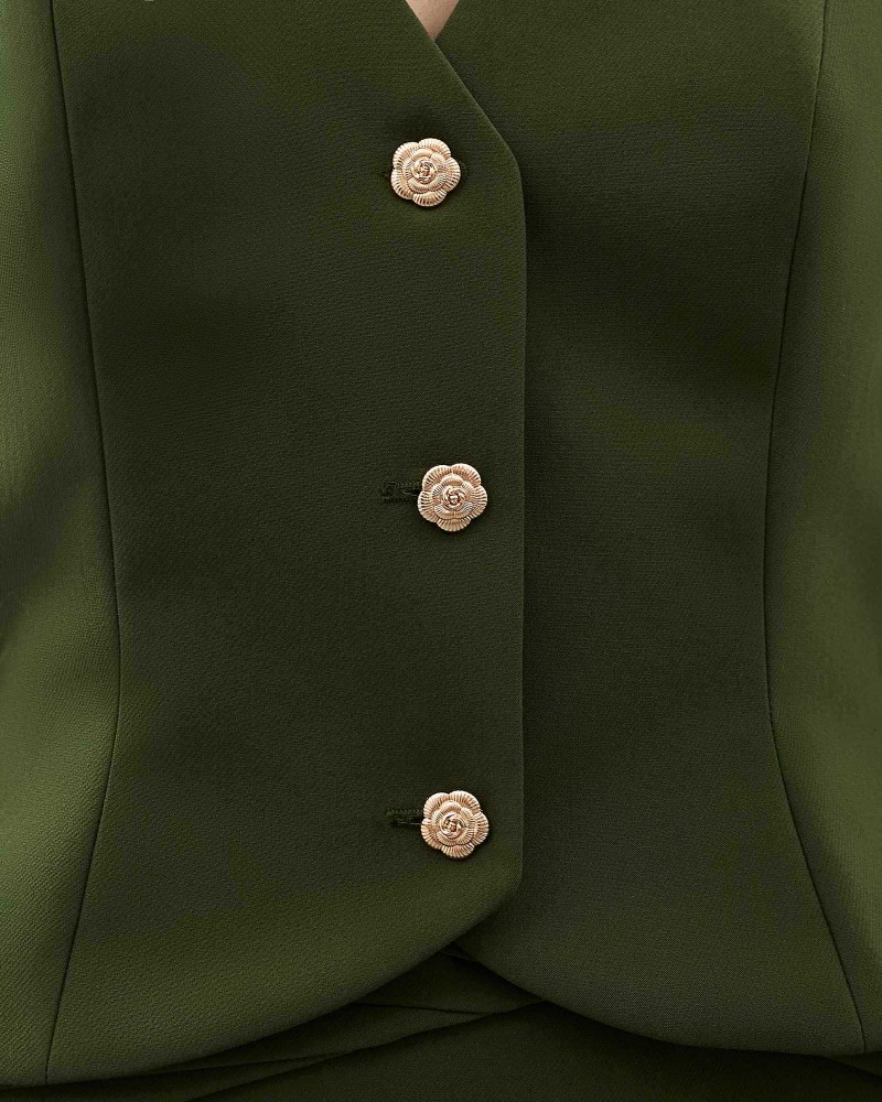 Темно-оливковий жилет приталеного крою з коміром хальтер FASHIONISTA