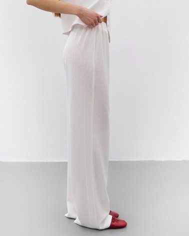 Костюм Texture з жилетом та штанами від FASHIONISTA молочний