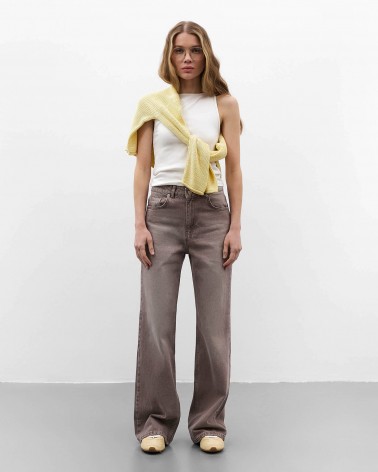 Світло-коричневі джинси Straight з вивареним ефектом FASHIONISTA